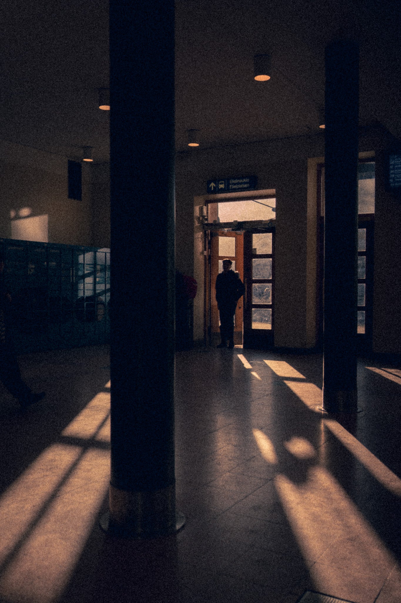 2. Liminal Presets (Desktop & Mobile) by KarloClicks