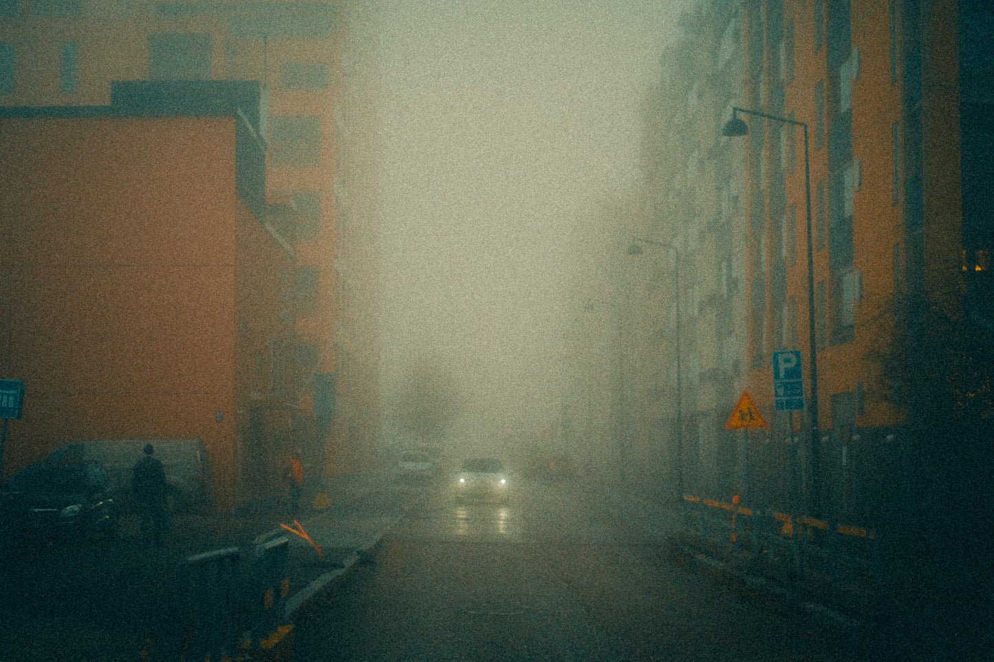 2. Liminal Presets (Desktop & Mobile) by KarloClicks